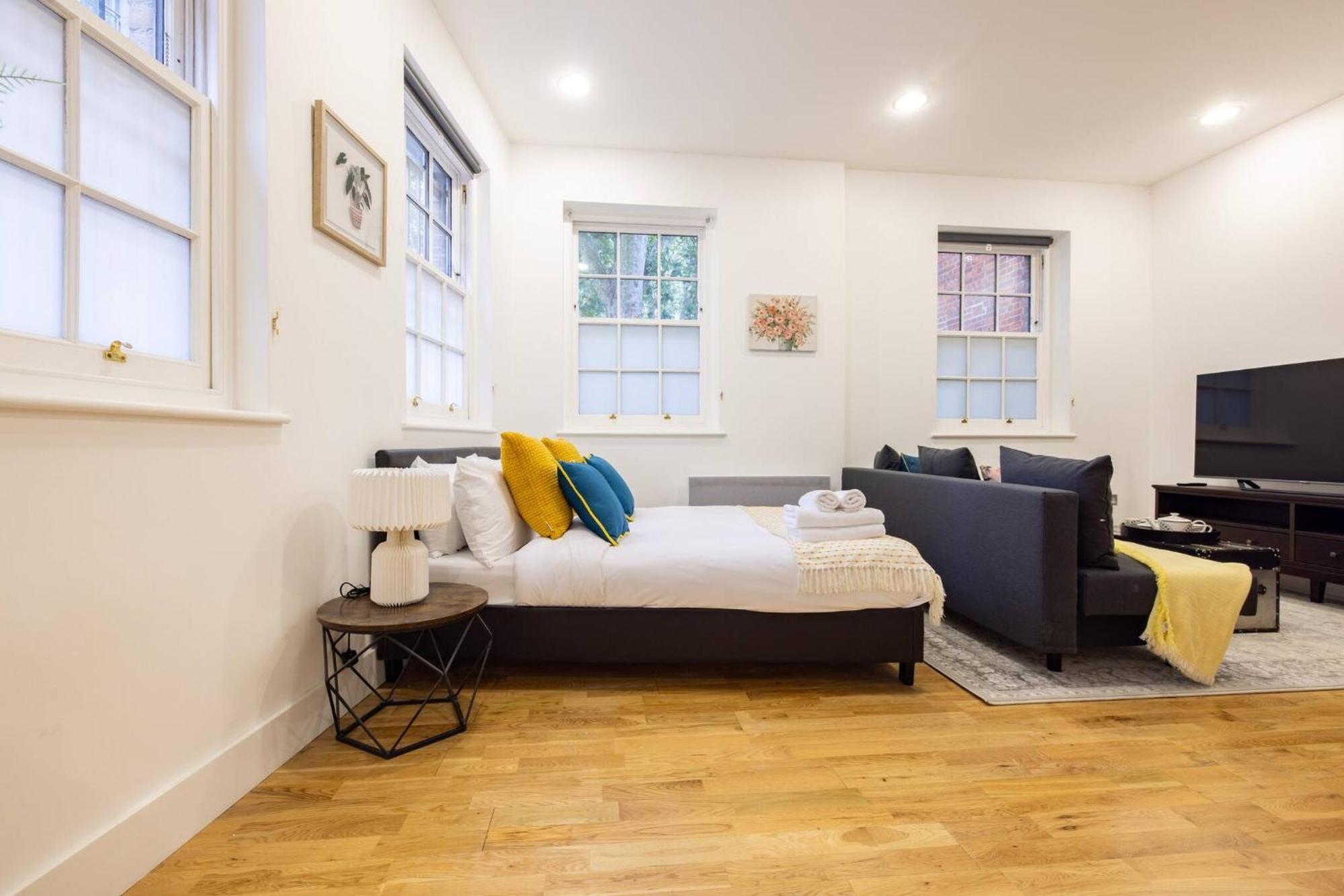 Wild Roses Serviced - Angel Apartament *
